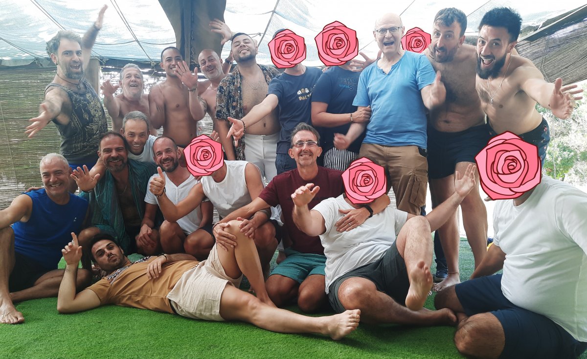 tribu hombres gays conexion eros